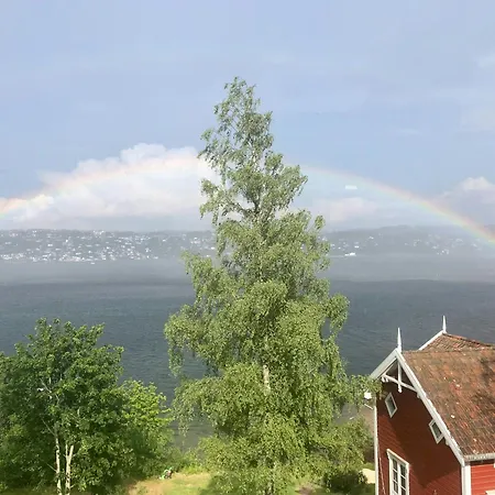 With Stunning Views Of Drobaksundet Ferienhaus *